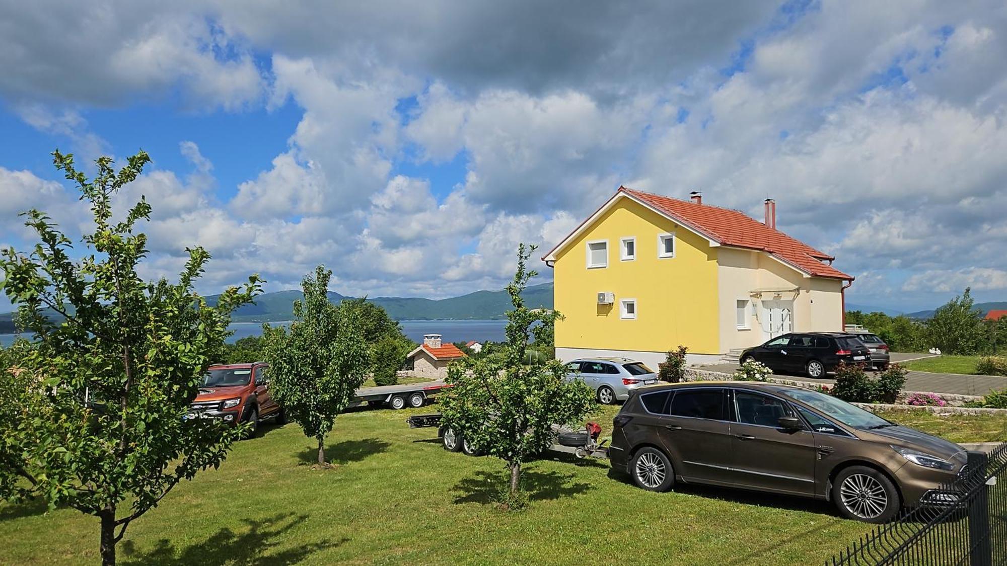 Blue Lake Luxury Rooms Grabovica Exterior photo